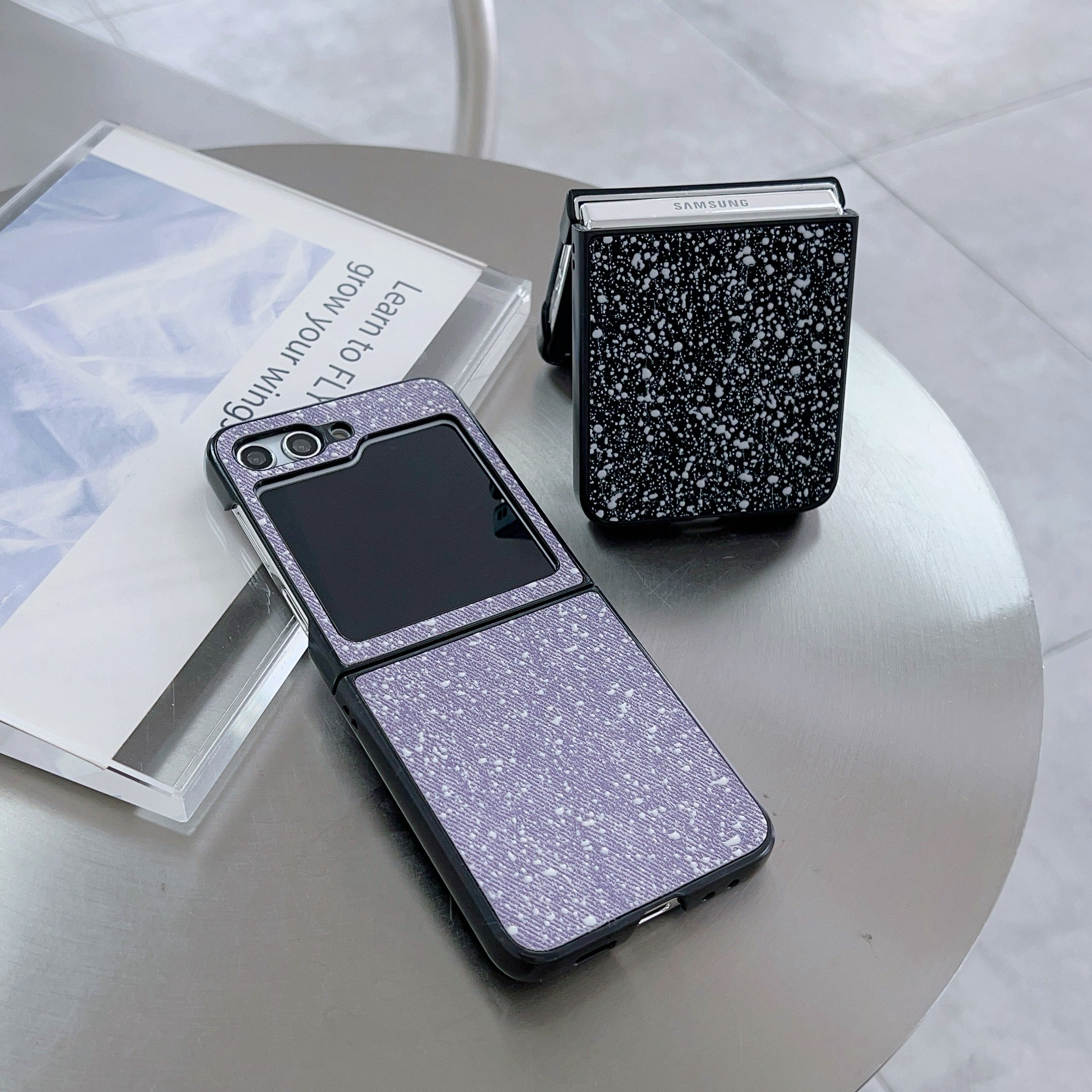 For Samsung Galaxy Z Flip6 5G Case Leather Coated PC Splatter Paint Phone Cover Two-Piece Design - Khaki For Samsung Galaxy Z Flip6 5G Case Leather Coated PC Splatter Paint Phone Cover Two-Piece Design - Khaki
